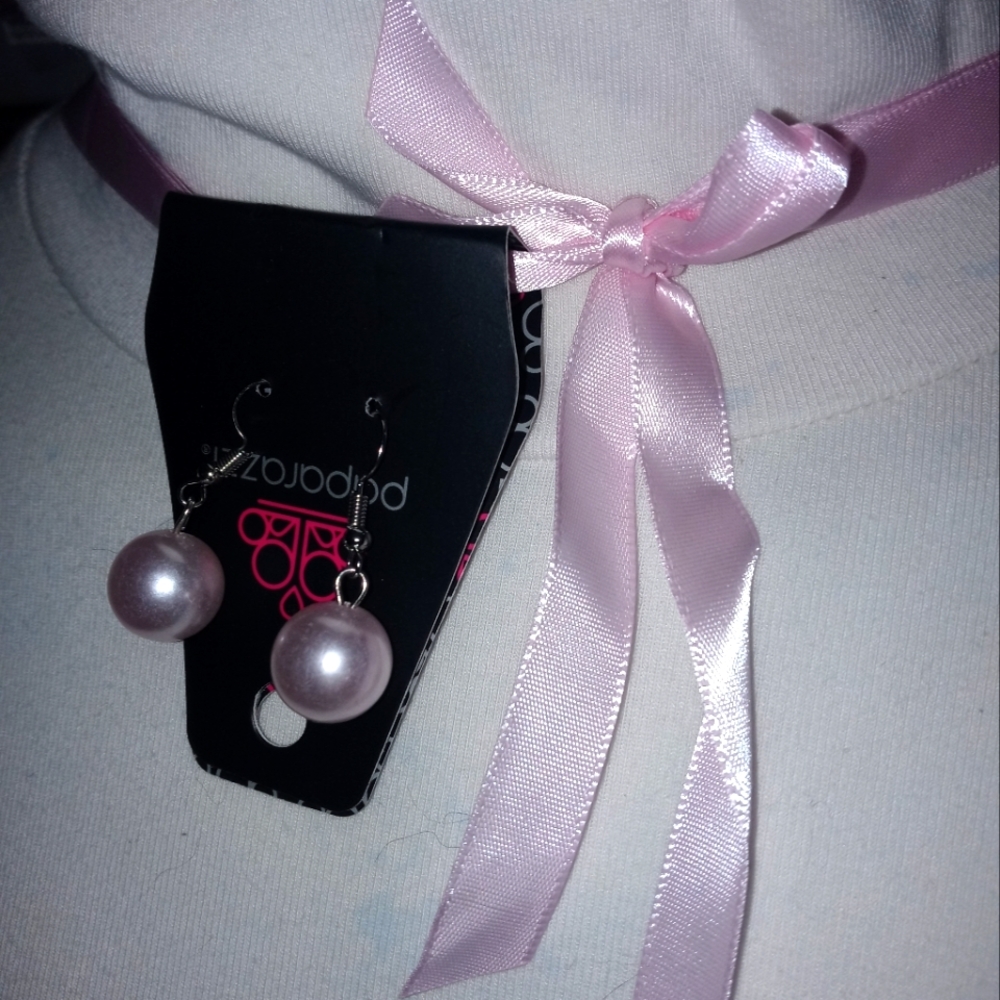 Old Navy Vest (Sz L) Dark Pink w/Necklace &Earrings